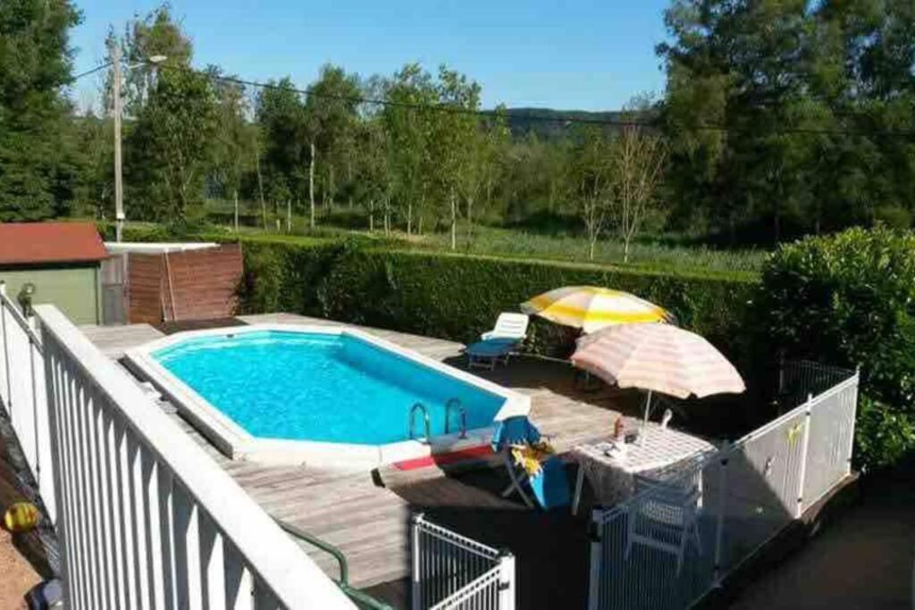 Maison/Gite Familial Dans Le Jura A 200M Du Lac Avec Piscine Privee Marigny  Екстер'єр фото