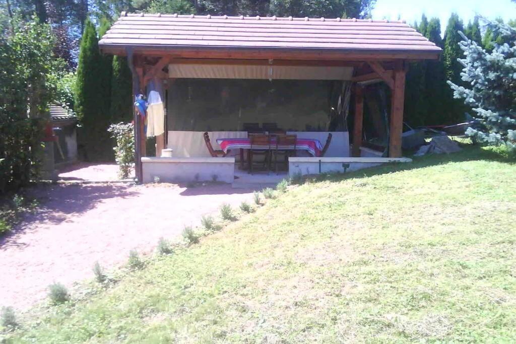 Maison/Gite Familial Dans Le Jura A 200M Du Lac Avec Piscine Privee Marigny  Екстер'єр фото